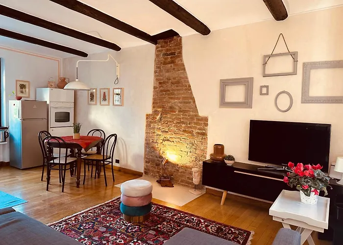 Casa Caroli, charme e comfort nel cuore di Alba